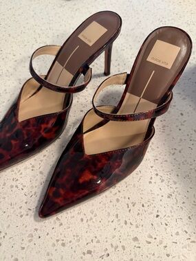 Dolce Vita Kanika Tortoiseshell Pointed Heels in Brown/Black